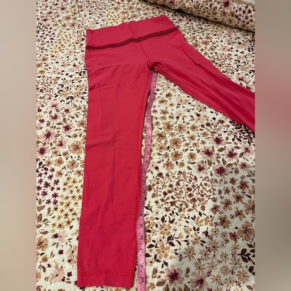 Lululemon Align Leggings Size 8 Barbie Boom Juice bright pink - Picture 12 of 12